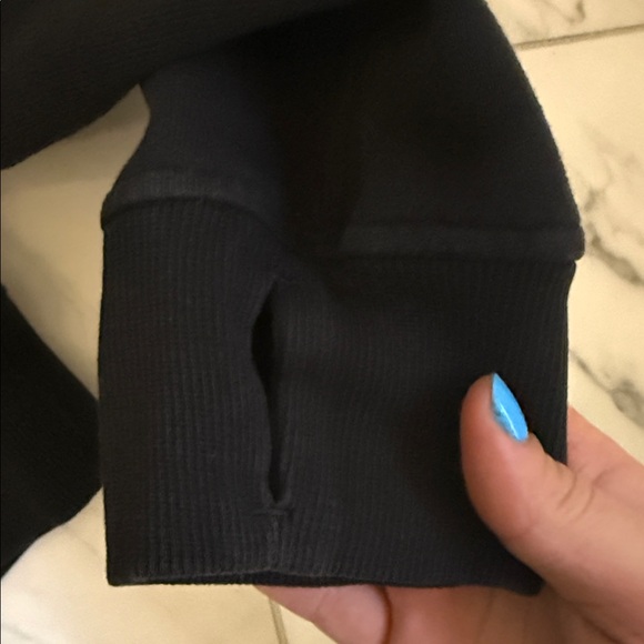 Black Lululemon Scuba Hoodie (women’s) - Picture 6 of 8